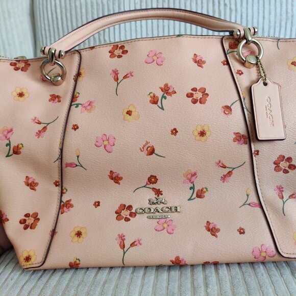 pink floral Coach Outlet Kelsey Satchel in GREAT CONDITION - Picture 8 of 8